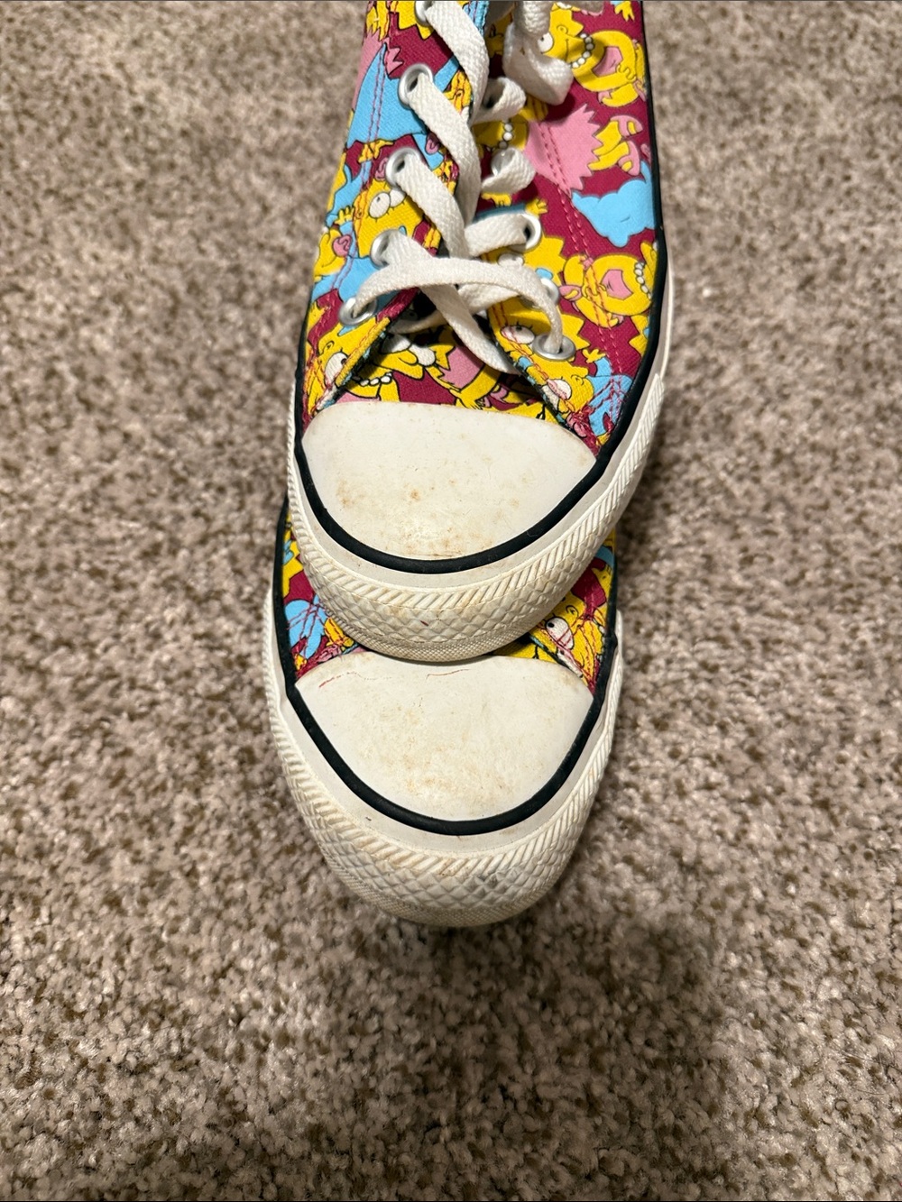 Converse Women’s Simpsons Low-Top Sneakers - Picture 4 of 5